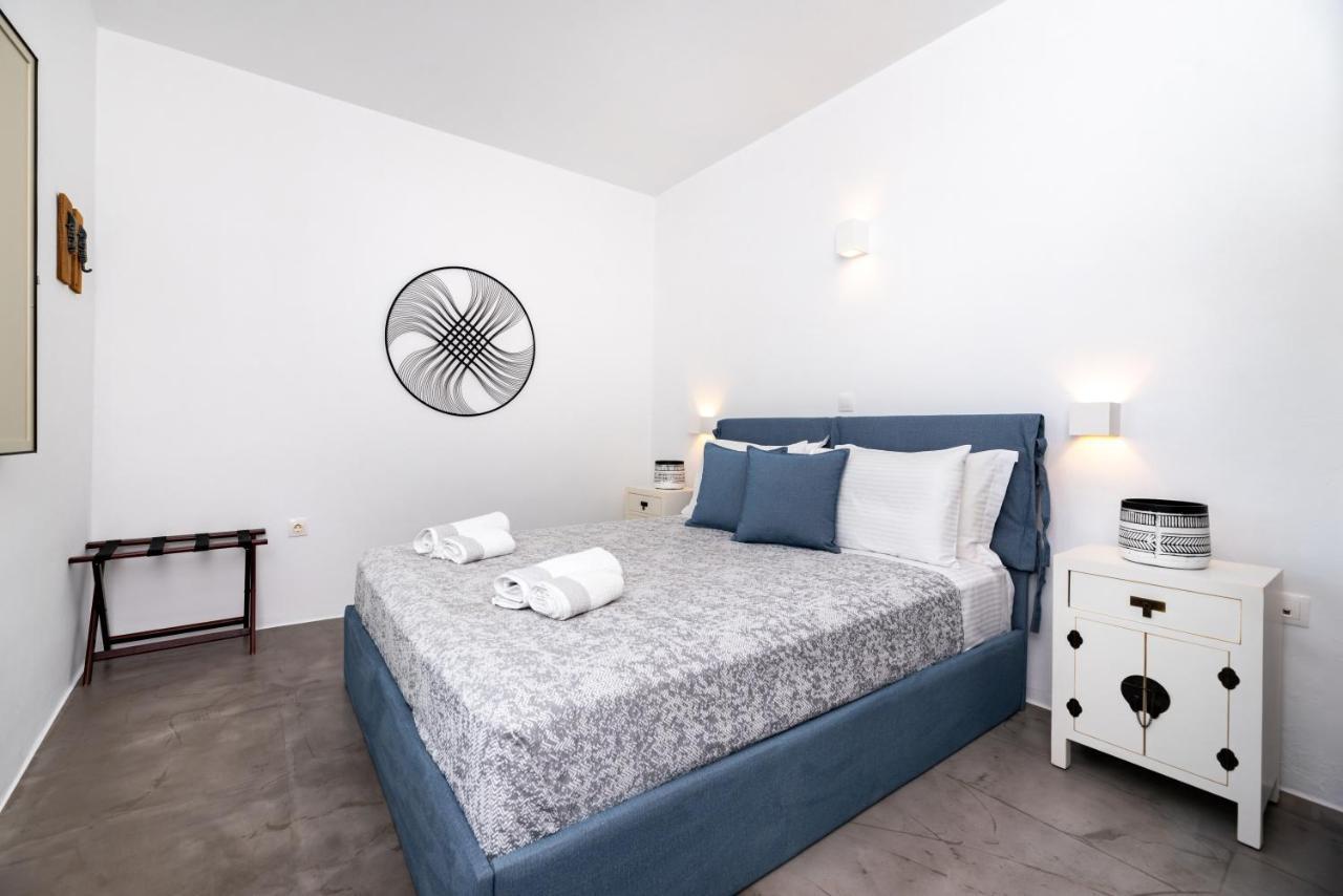 Aerenia Luxury Suites Karterados  Exteriör bild