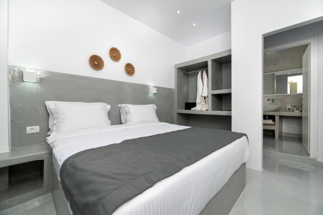 Aerenia Luxury Suites Karterados  Exteriör bild