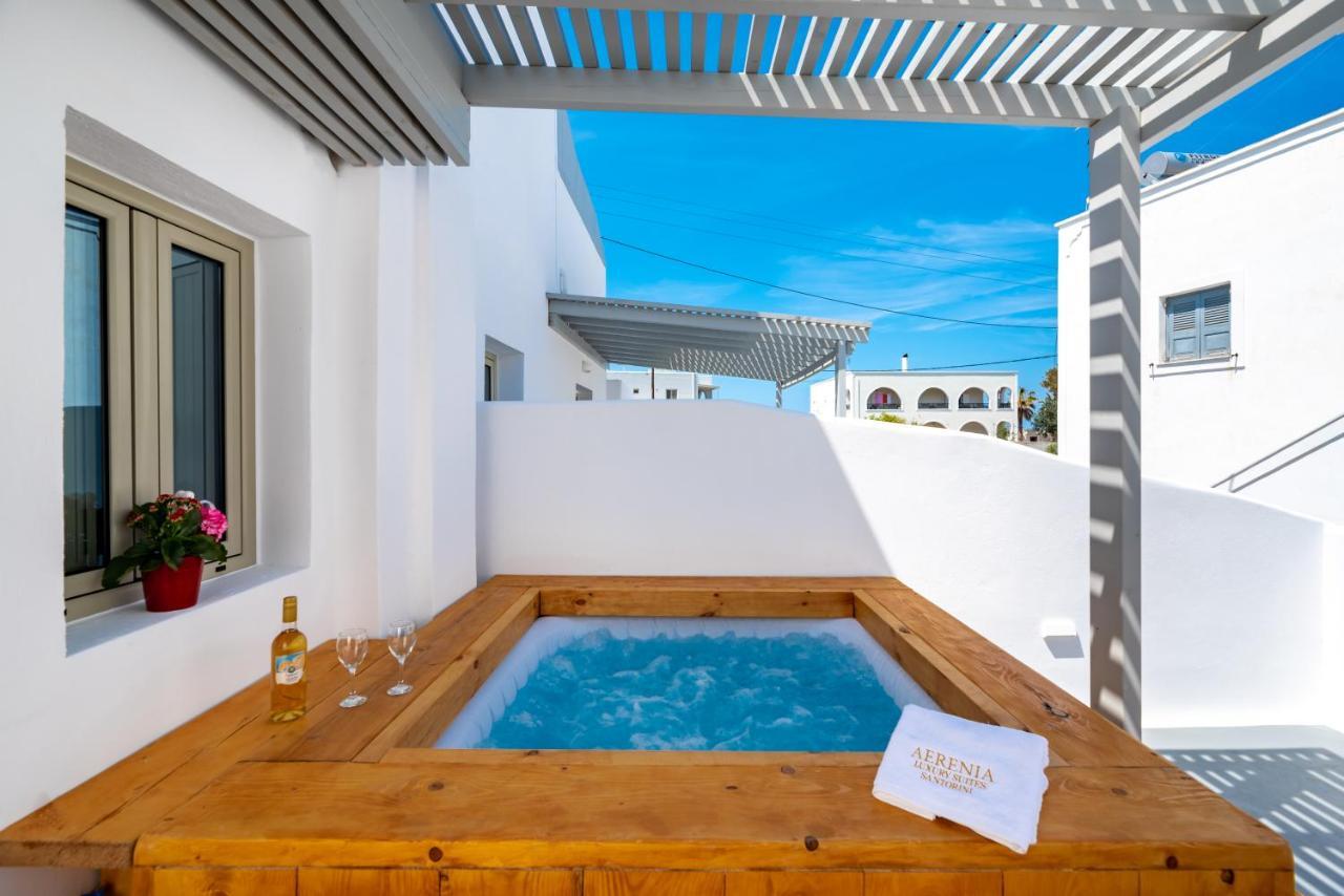 Aerenia Luxury Suites Karterados  Exteriör bild